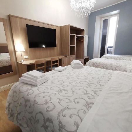 Opera Relais 85 Bed & Breakfast Messina Eksteriør bilde