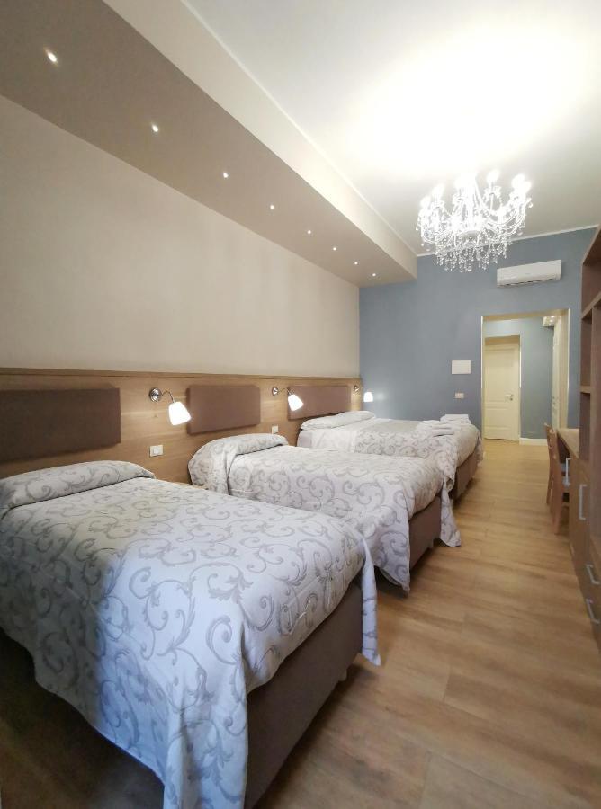 Opera Relais 85 Bed & Breakfast Messina Eksteriør bilde